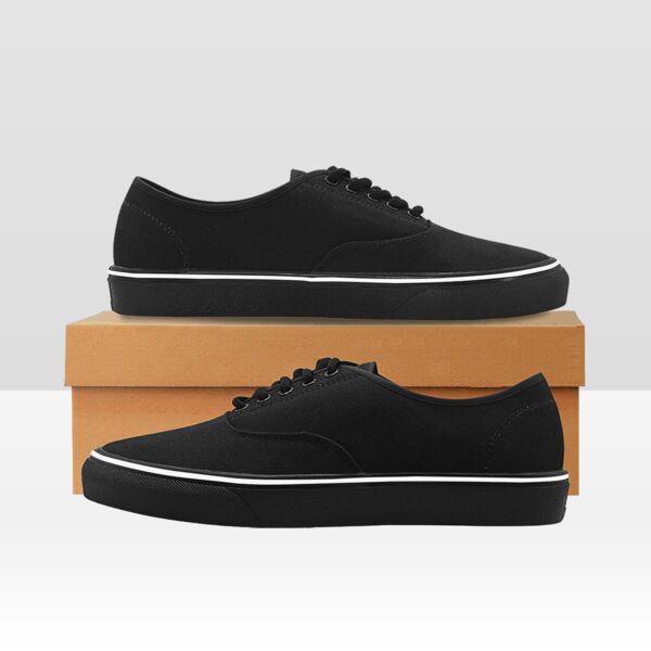 Women's Classic Canvas Low Top Shoe Thumbnail